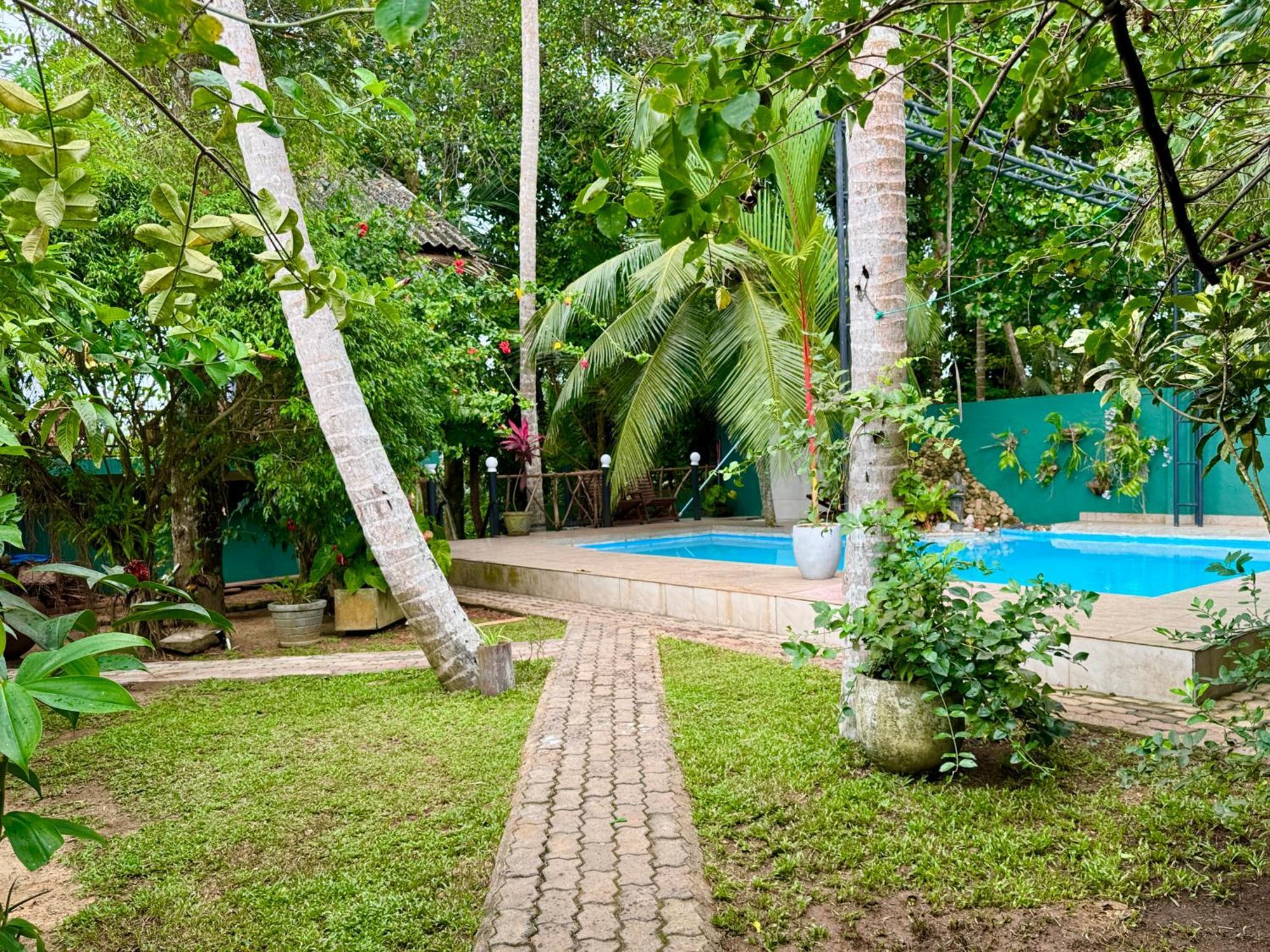 Swastha Ayurveda Villa Hikkaduwa Buitenkant foto